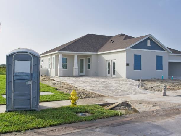 Best Portable restroom solutions  in Leland, NC